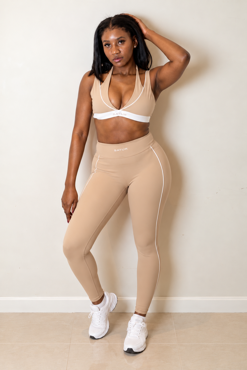 Contour Couture Set in nude beige
